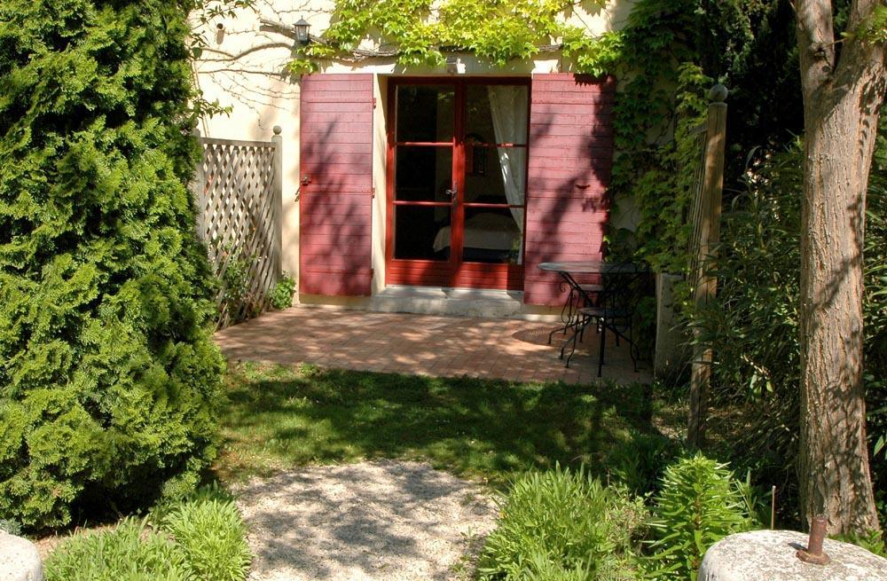 Hotel La Tuiliere En Luberon Cadenet Exterior foto