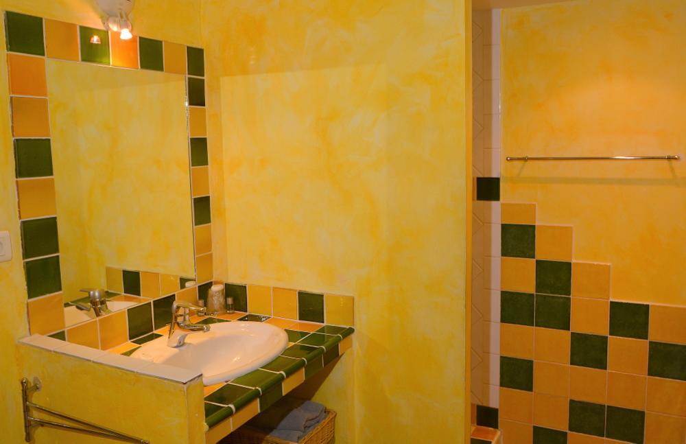Hotel La Tuiliere En Luberon Cadenet Exterior foto